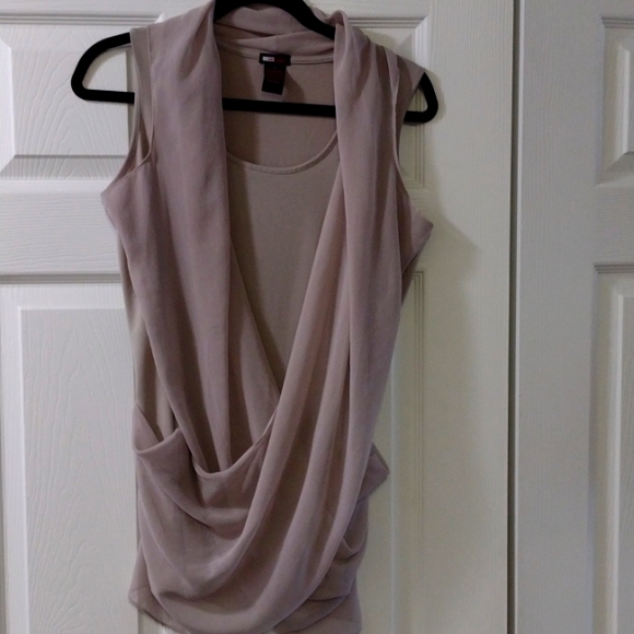 Beautiful Spring Blouse - Picture 1 of 2